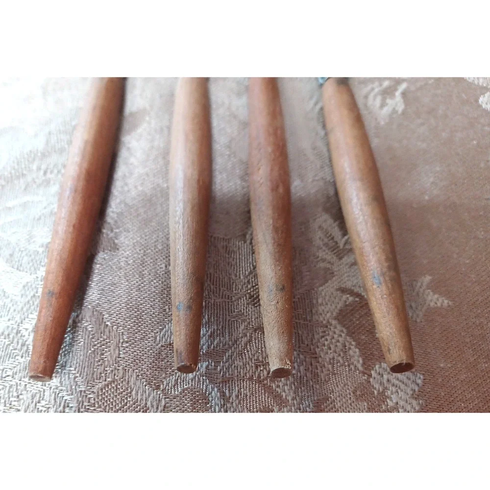 VTG 4 Small Butter Pate Knives Japan Wood Handles Lightweight 6